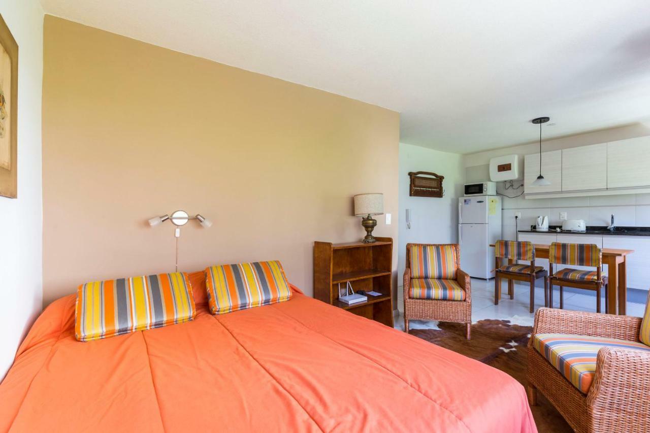 Iluminado, Alegre Y Acogedor Monoambiente Apartment มอนเตวิเดโอ ภายนอก รูปภาพ