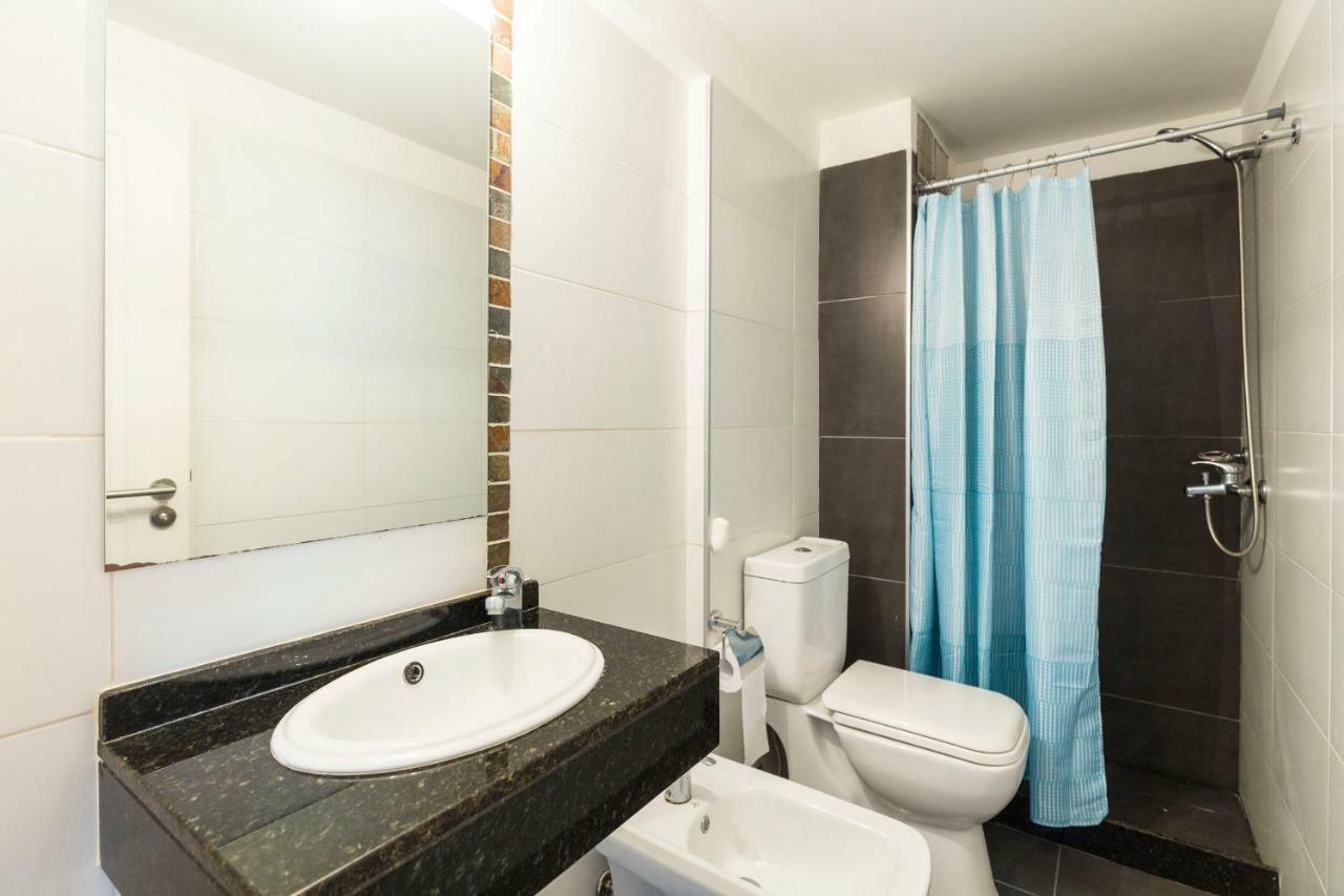 Iluminado, Alegre Y Acogedor Monoambiente Apartment มอนเตวิเดโอ ภายนอก รูปภาพ